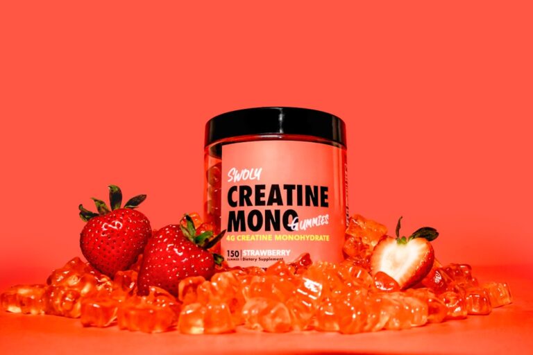 Creatine Monohydrate Guide: Supplementation for Muscle Growth